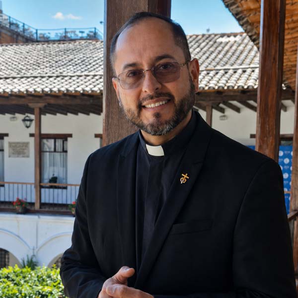 Galería de Sacerdotes en Nuestras Peregrinaciones