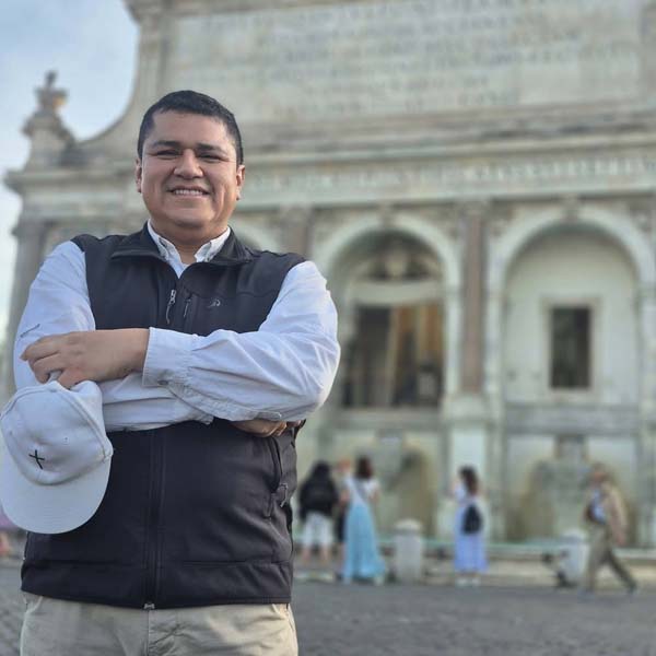 Galería de Sacerdotes en Nuestras Peregrinaciones