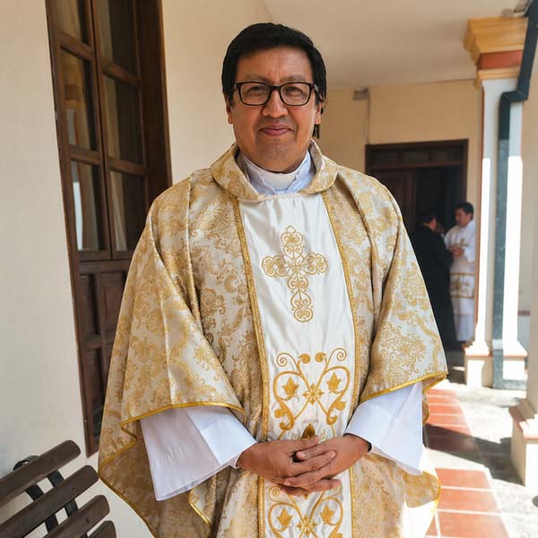 Galería de Sacerdotes en Nuestras Peregrinaciones
